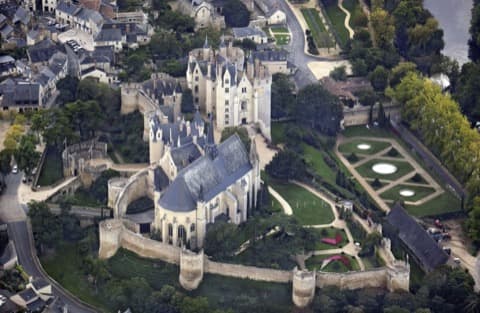 Couvreur Montreuil-Bellay